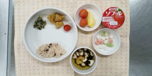 3月3日(火)の献立