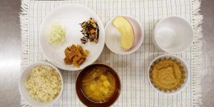 8月30日(土)の献立